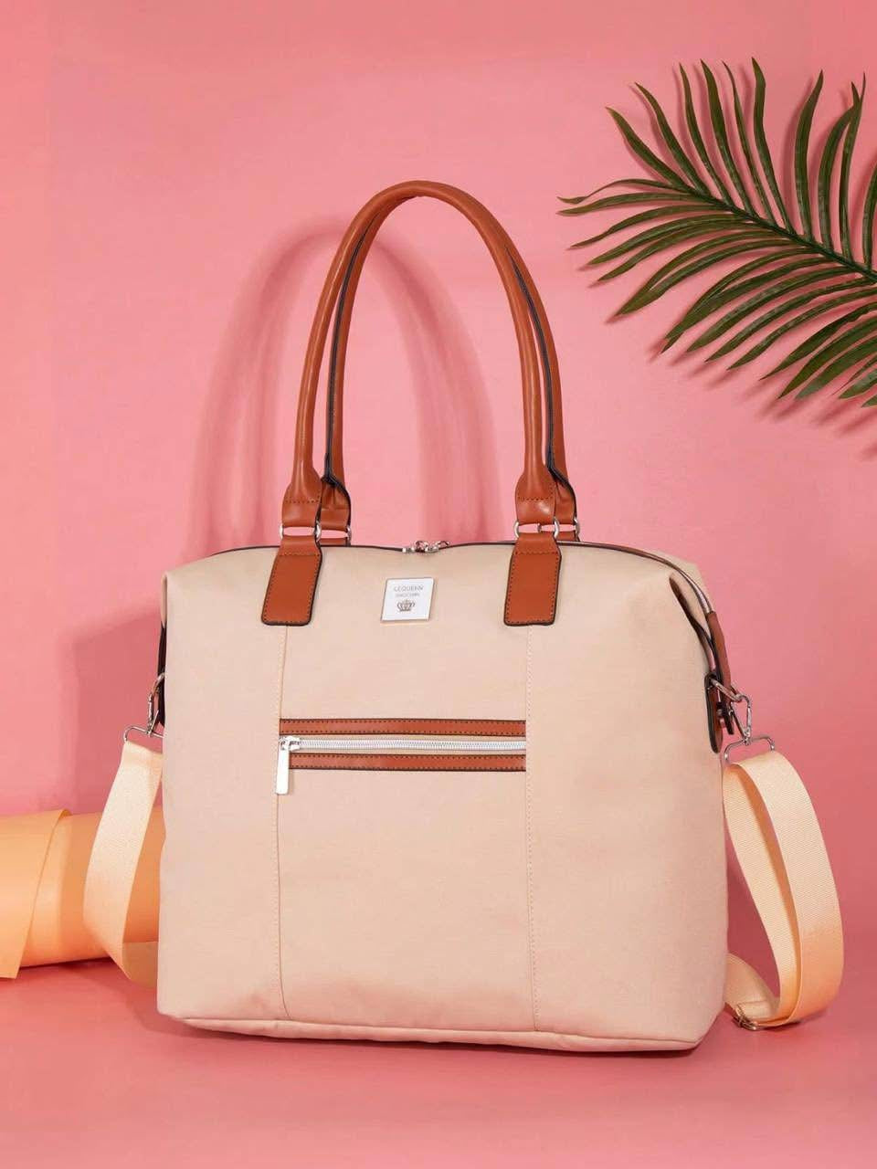 Lequeen Shoulder Bag 😉